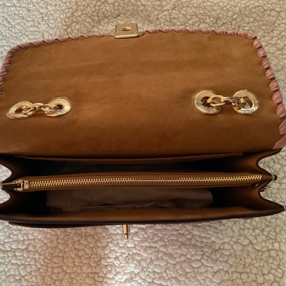 Shoulder Bad - Picture 6 of 10